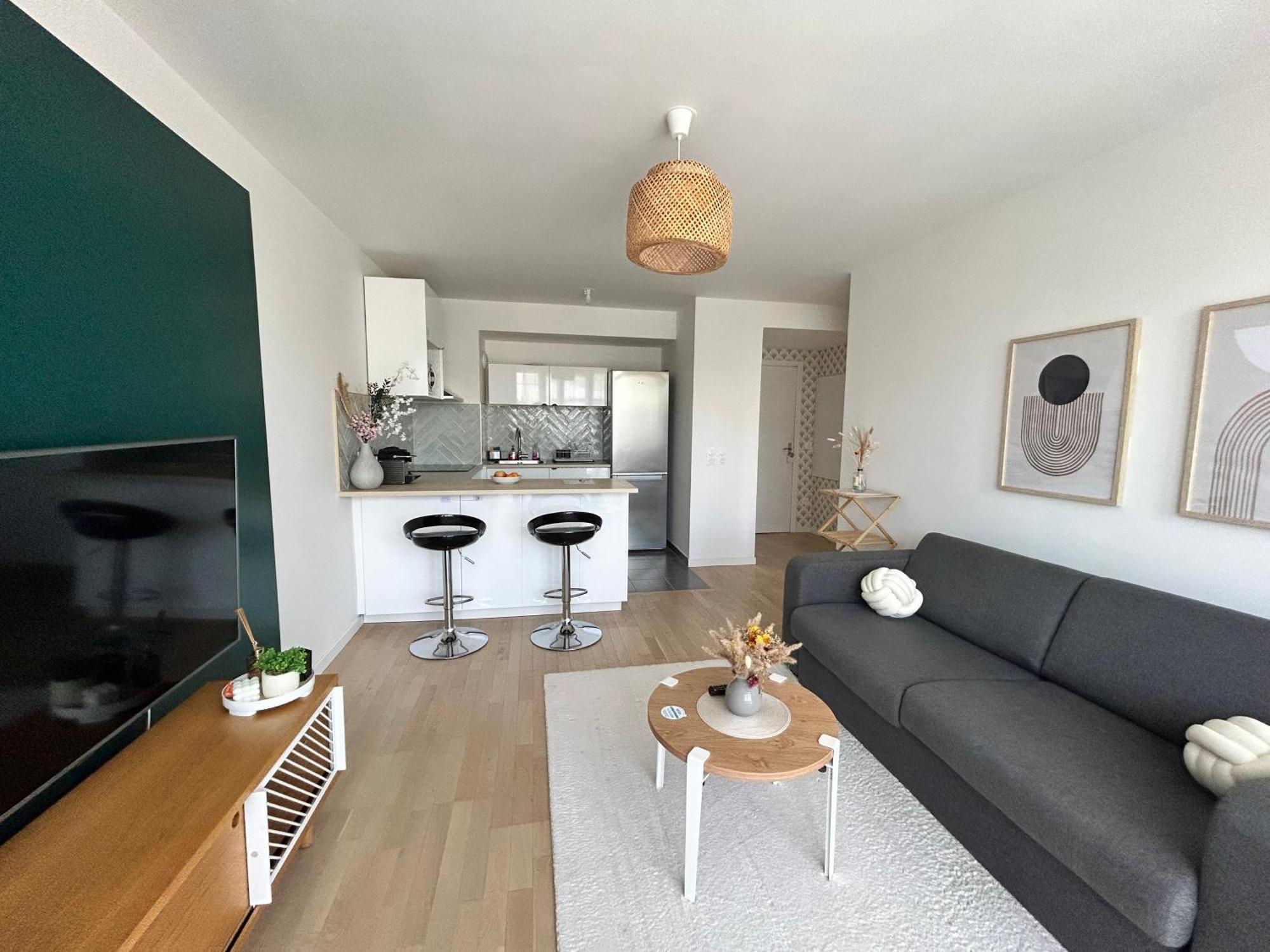 Elegant Appartement Minimaliste Entre Paris Et Disney Noisy-le-Grand Exterior photo
